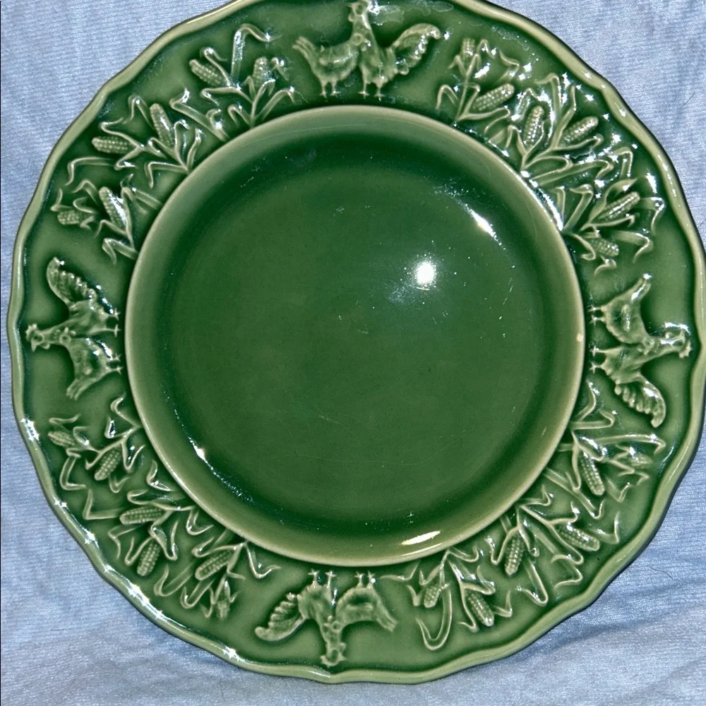 Bordallo Pinherio Portugal Rooster and Corn Embossed Plate 8 1/4’ Ceramic Plate